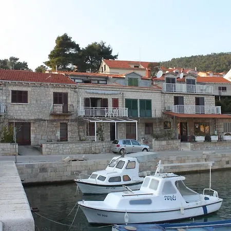 Brna 7553b Apartmán Smokvica (Korcula)