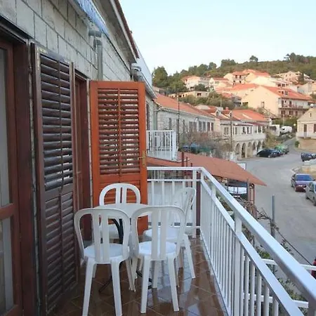 Brna 7553b * Smokvica (Korcula)